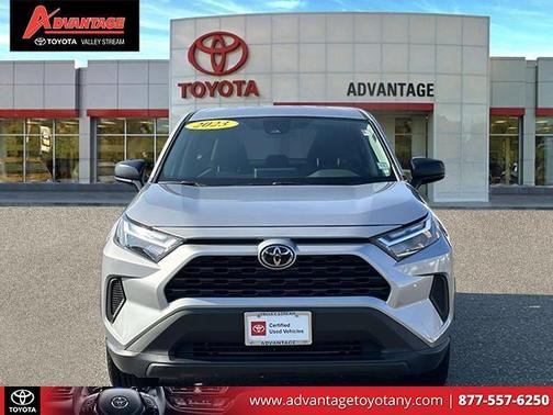 2023 Toyota RAV4 LE