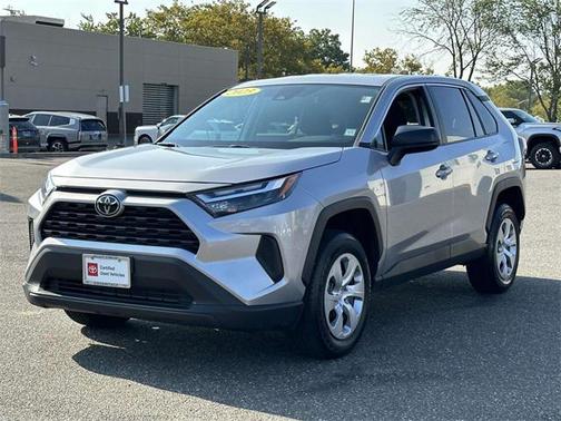 2023 Toyota RAV4 LE
