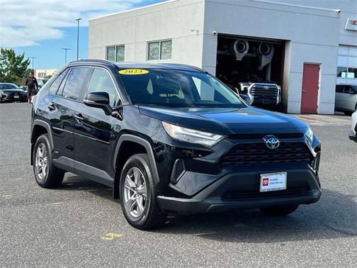 2023 Toyota RAV4 Hybrid XLE