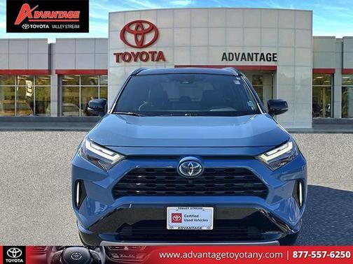 2022 Toyota RAV4 Hybrid SE