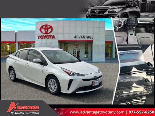 Blizzard Pearl 2019 Toyota Prius L