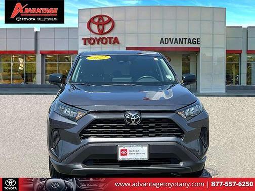 2022 Toyota RAV4 LE