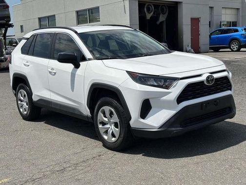 Super White 2019 Toyota RAV4 LE