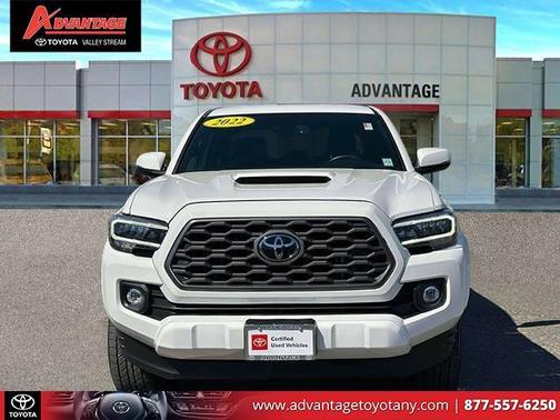 2022 Toyota Tacoma SR