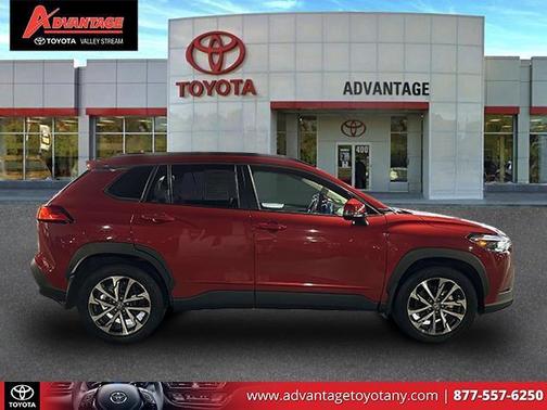 2023 Toyota Corolla Cross XLE