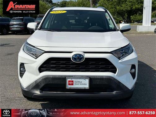 2021 Toyota RAV4 Hybrid XLE