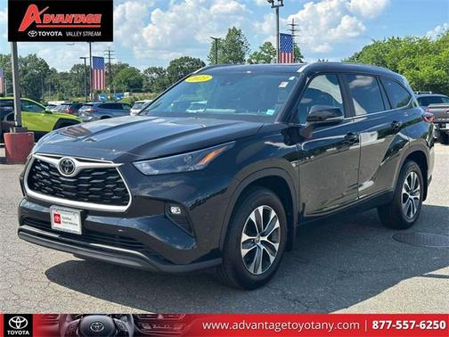 2023 Toyota Highlander LE