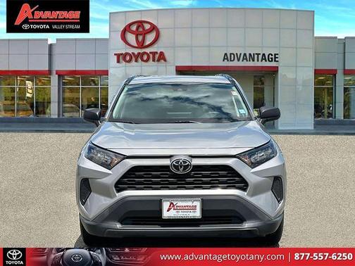 2020 Toyota RAV4 LE