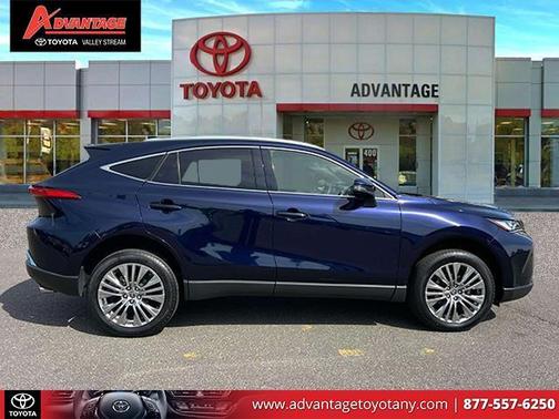 2022 Toyota Venza XLE