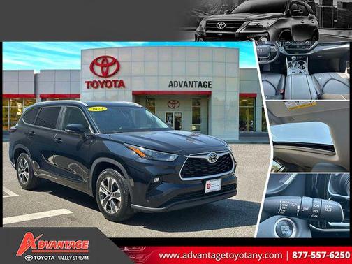 Midnight Black Metallic 2024 Toyota Highlander XLE