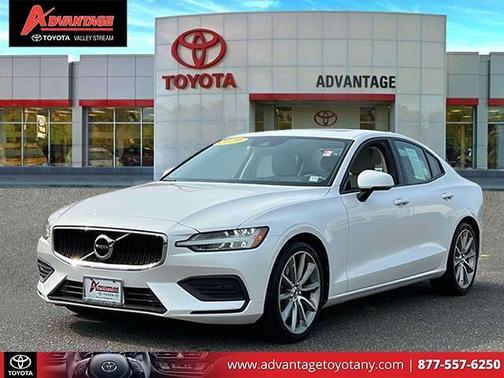 2020 Volvo S60 T6 Momentum