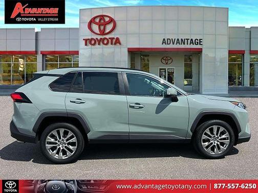 2021 Toyota RAV4 XLE Premium