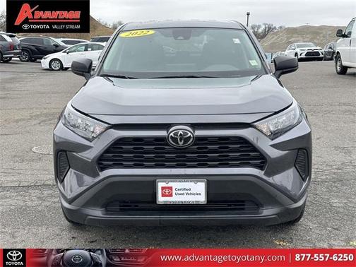 2022 Toyota RAV4 LE
