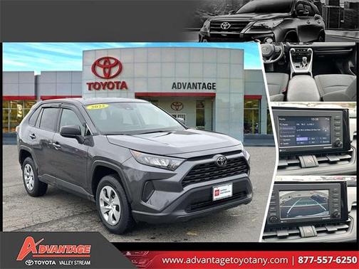2022 Toyota RAV4 LE