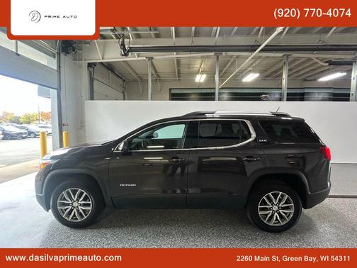 2017 GMC Acadia SLE-2
