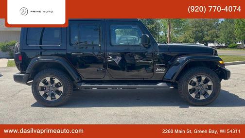 Black Clearcoat 2018 Jeep Wrangler Unlimited Sahara