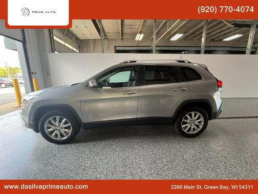 2016 Jeep Cherokee Sport