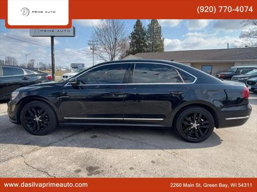 2017 Volkswagen Passat 1.8T SE w/Technology