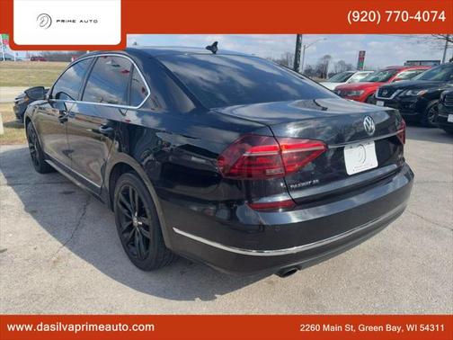 2017 Volkswagen Passat 1.8T SE w/Technology