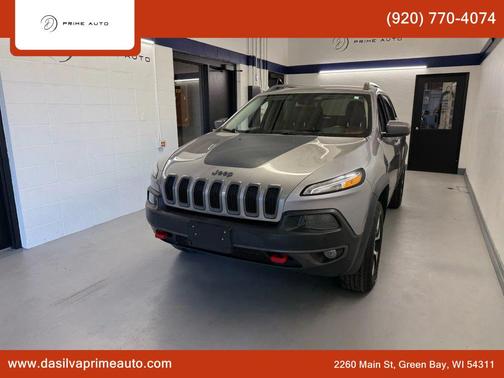 2016 Jeep Cherokee Sport