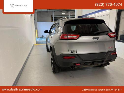 2016 Jeep Cherokee Sport