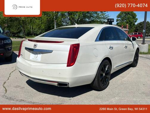 White Diamond Tricoat 2014 Cadillac XTS Premium