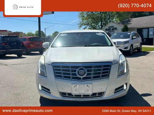 White Diamond Tricoat 2014 Cadillac XTS Premium