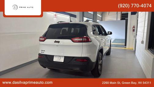 2016 Jeep Cherokee Sport