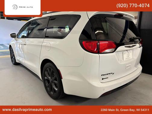2018 Chrysler Pacifica Touring Plus