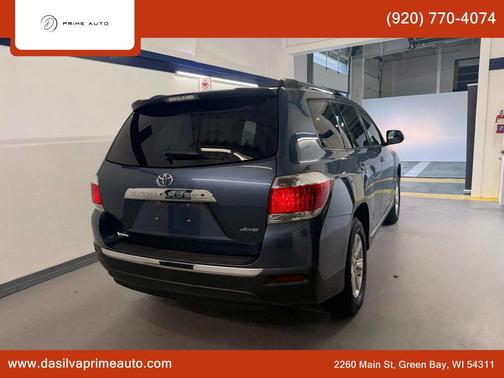 2012 Toyota Highlander SE