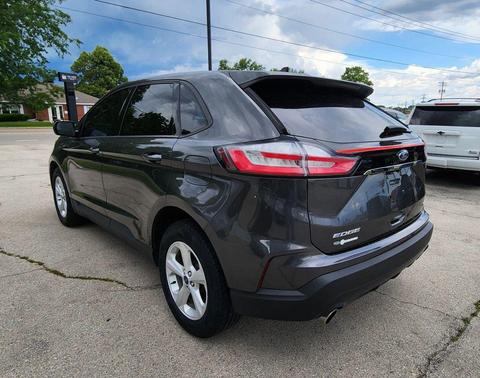 Silver 2020 Ford Edge SE