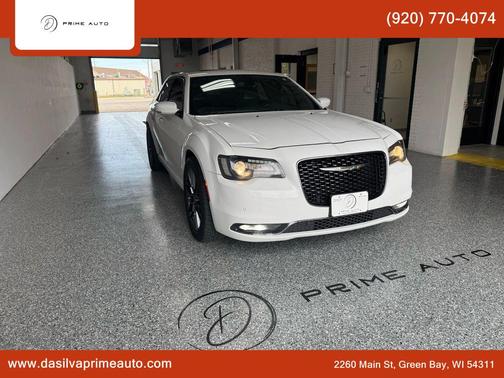 2016 Chrysler 300 S