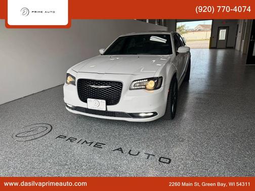 2016 Chrysler 300 S