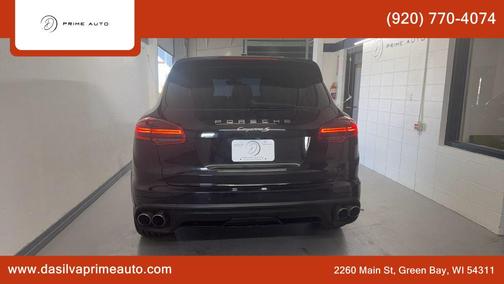 2016 Porsche Cayenne Cayenne