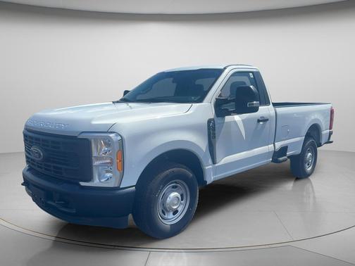 Oxford White 2023 Ford F-250 XL