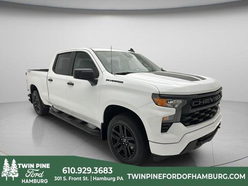 Summit White 2024 Chevrolet Silverado 1500 Custom