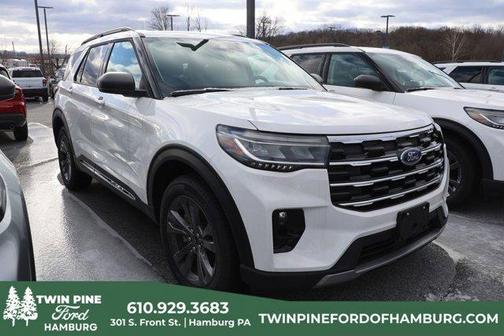 White Metallic 2025 Ford Explorer Active