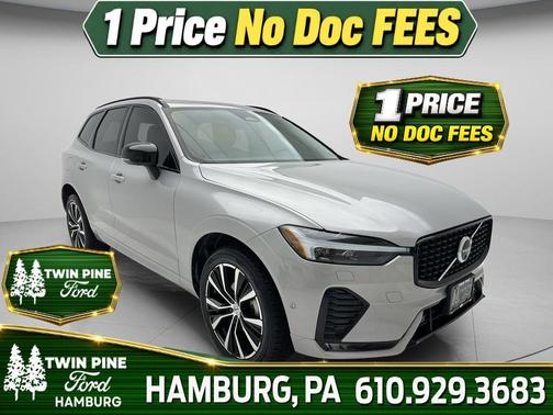 Silver 2023 Volvo XC60 B5 Plus Dark Theme