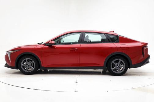 Currant Red 2025 Kia K4