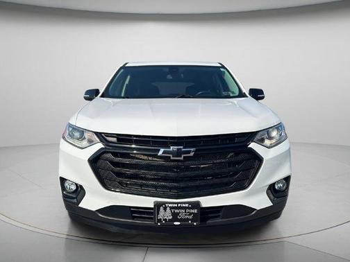 Summit White 2021 Chevrolet Traverse LT Cloth