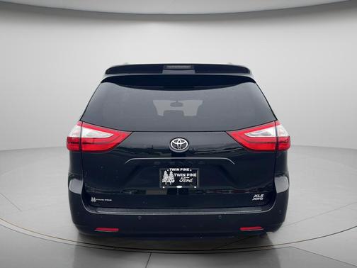 Midnight Black Metallic 2017 Toyota Sienna XLE Premium