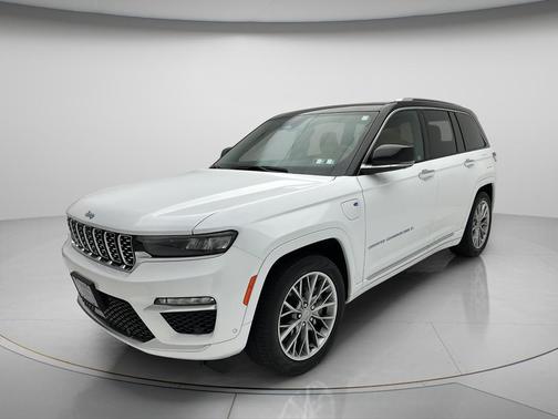 Bright White Clearcoat 2023 Jeep Grand Cherokee 4xe Summit