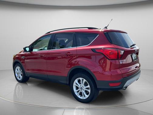 Ruby Red Metallic 2019 Ford Escape SEL