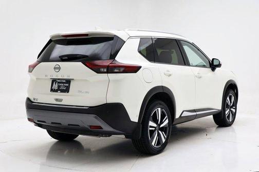 White 2023 Nissan Rogue SL