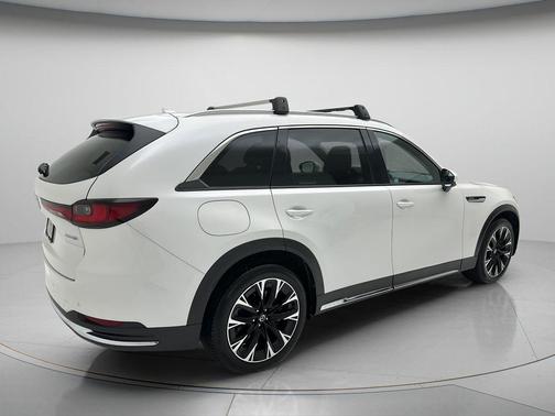 Rhodium White Metallic 2024 Mazda CX-90 Premium