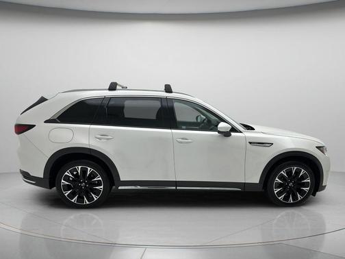 Rhodium White Metallic 2024 Mazda CX-90 Premium