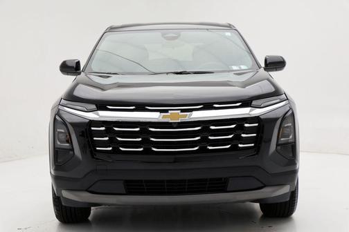Mosaic Black Metallic 2025 Chevrolet Equinox LT