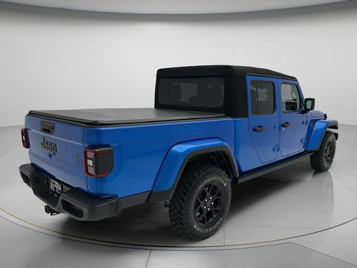 Hydro Blue Pearlcoat 2024 Jeep Gladiator Sport