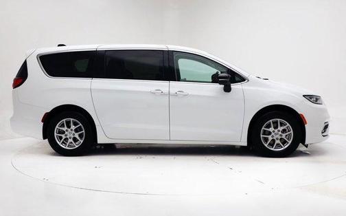 Bright White Clearcoat 2024 Chrysler Pacifica Touring-L