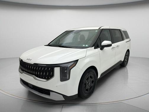 Snow White Pearl 2025 Kia Carnival LXS